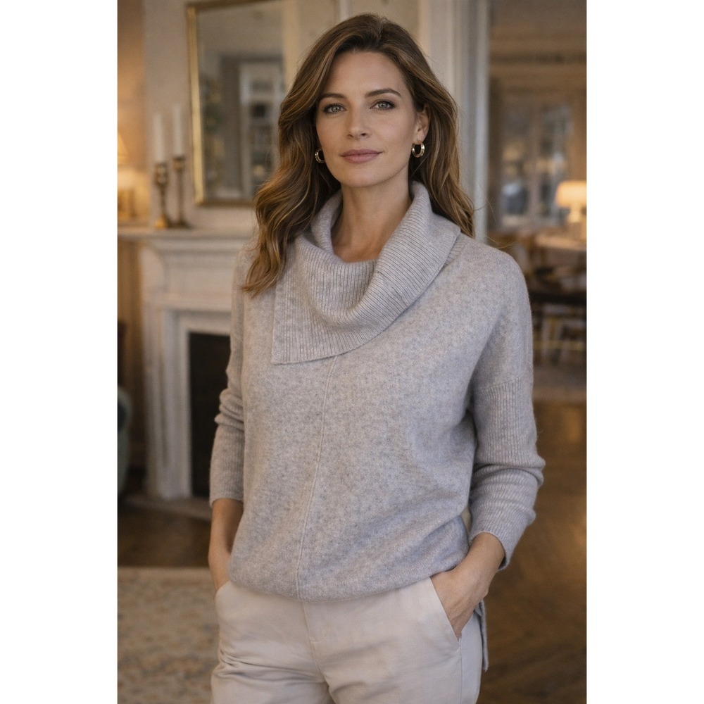 Sundance 100% Cashmere Cowl Neck Sweater Women's M Soft Luxury Knit Pullover